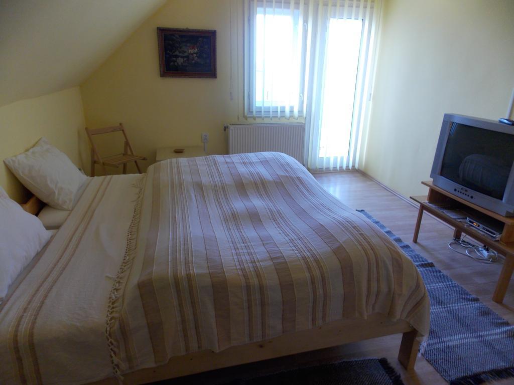 Casa Fortyogo Tîrgu Secuiesc Zewnętrze zdjęcie