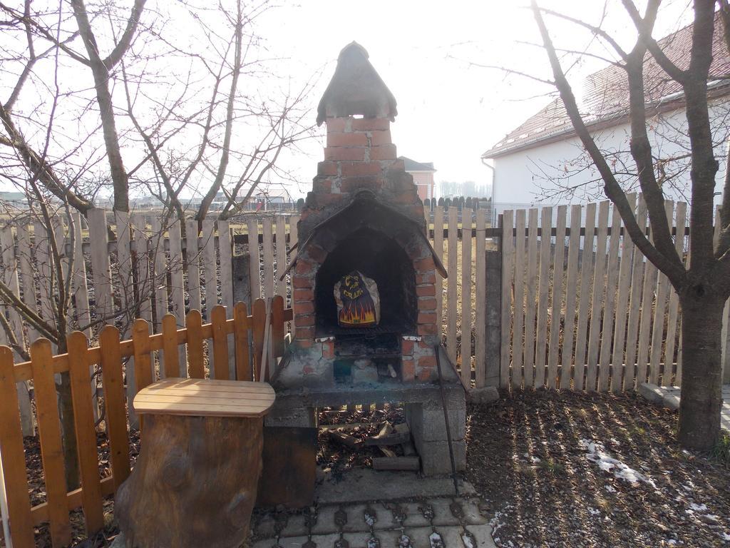 Casa Fortyogo Tîrgu Secuiesc Zewnętrze zdjęcie